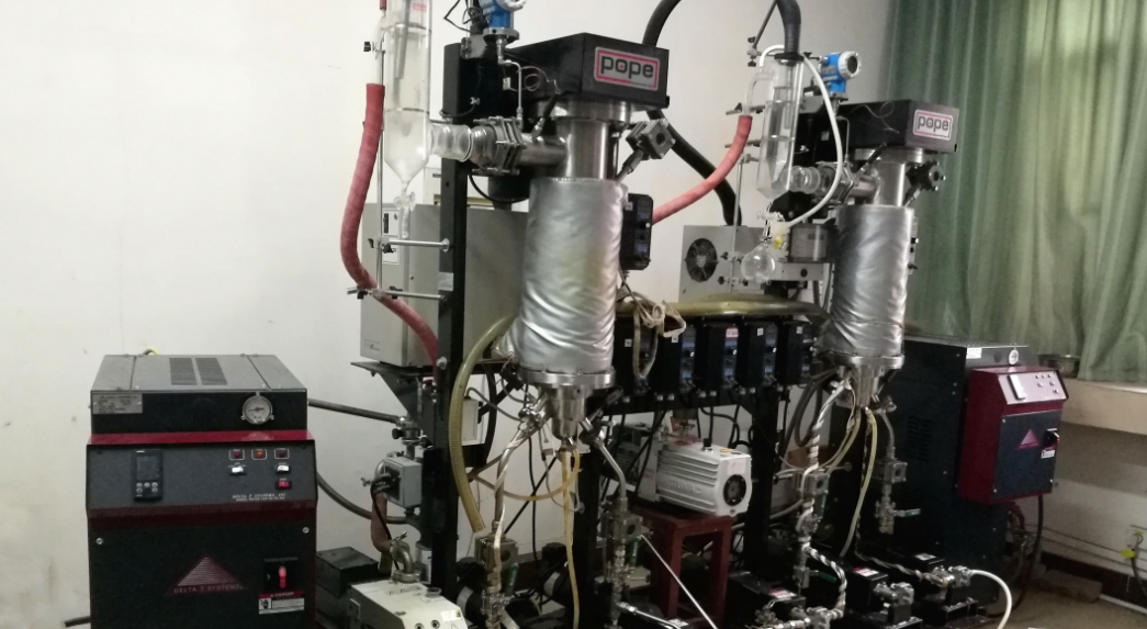 Molecular distillation equipment
