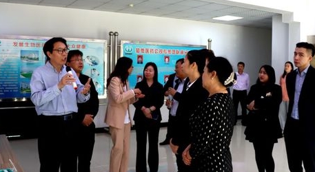 各界海外华侨、华人到访知微