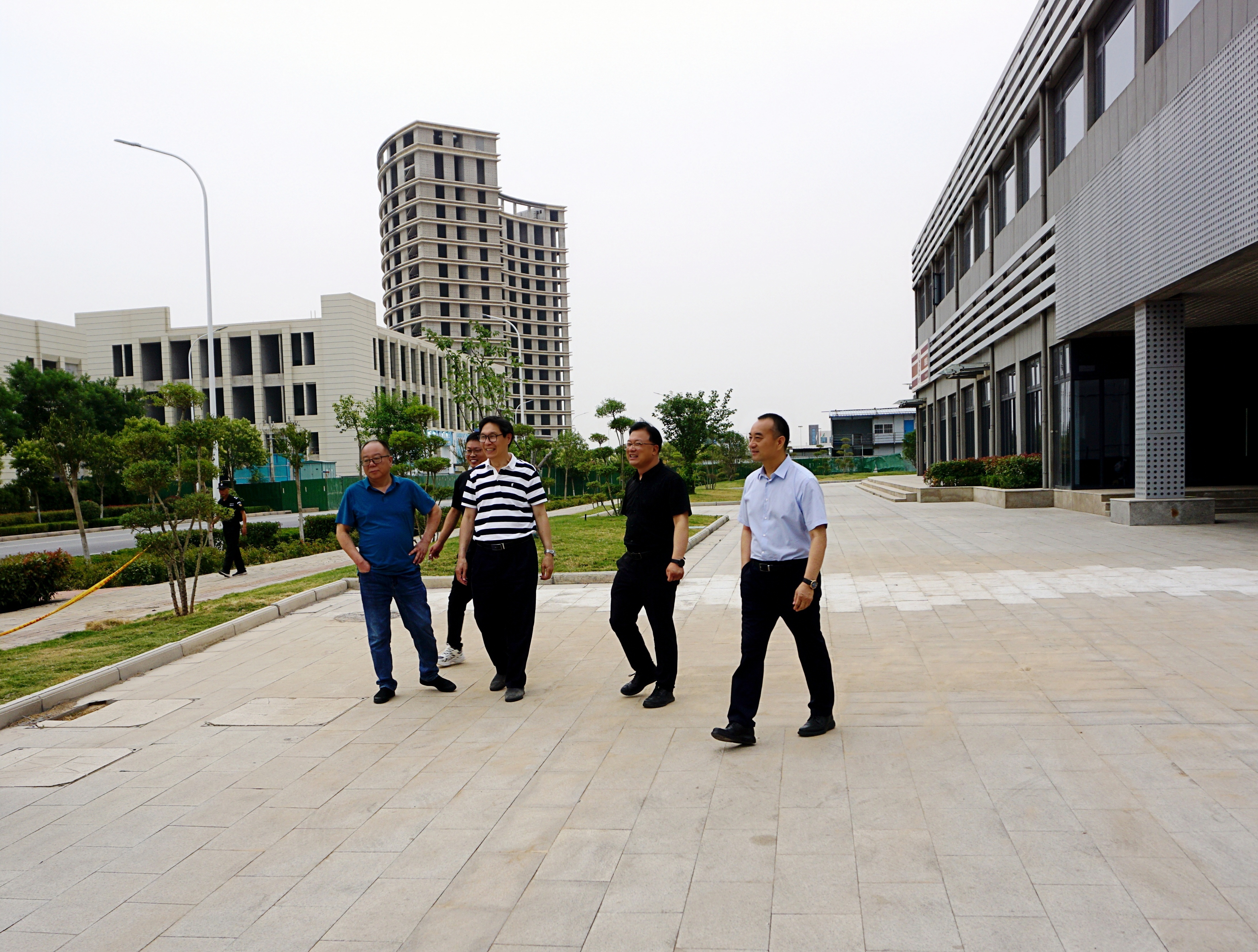 知微医药：公司领导视察高新区实验室