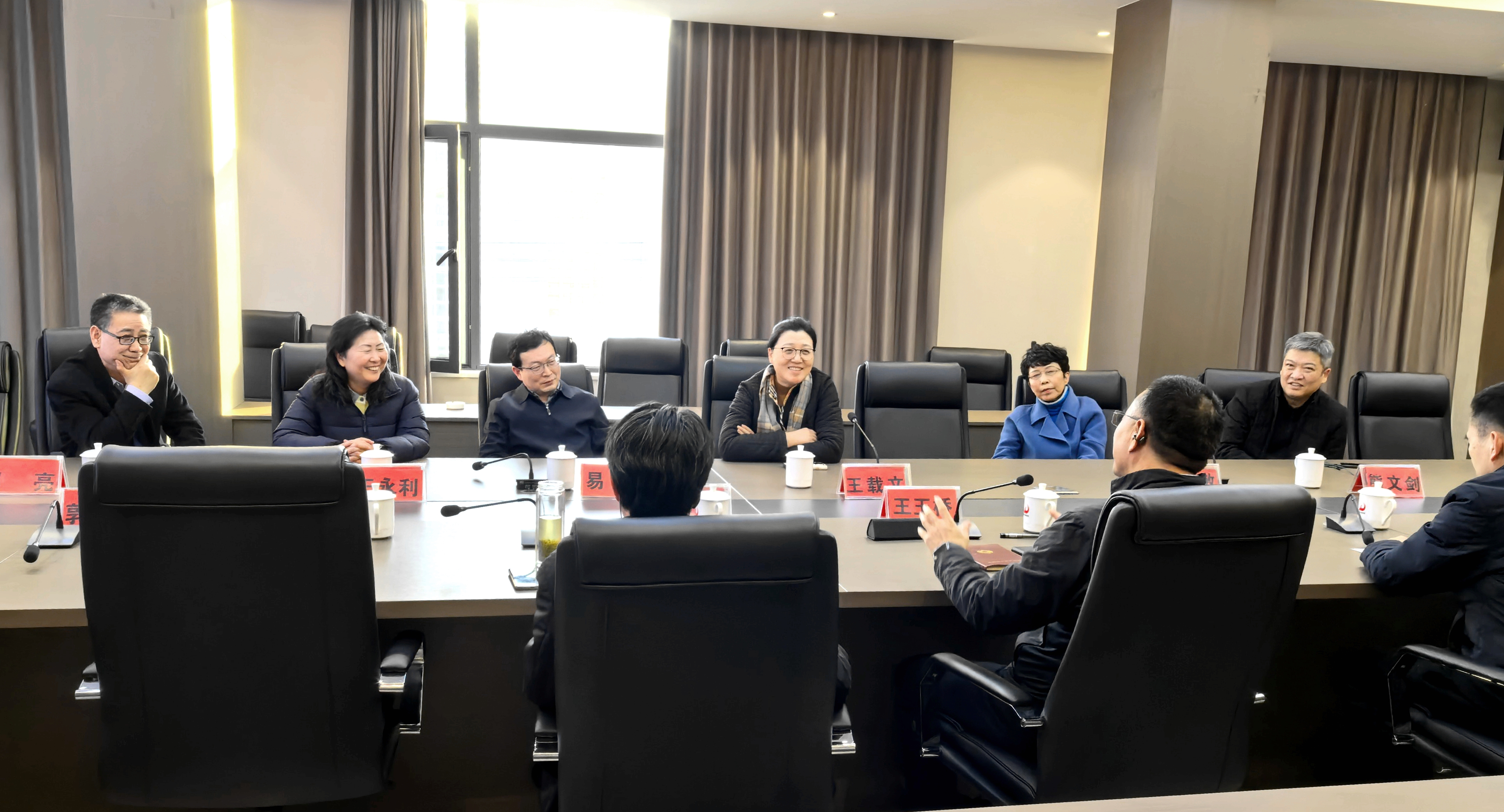 河南省、新乡市工商联领导莅临知微医药调研